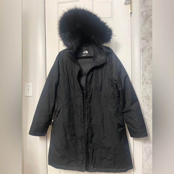 The North Face Women’s Black Arctic Parka NF0A3KE8 Down Faux Fur Hood Sz XL
